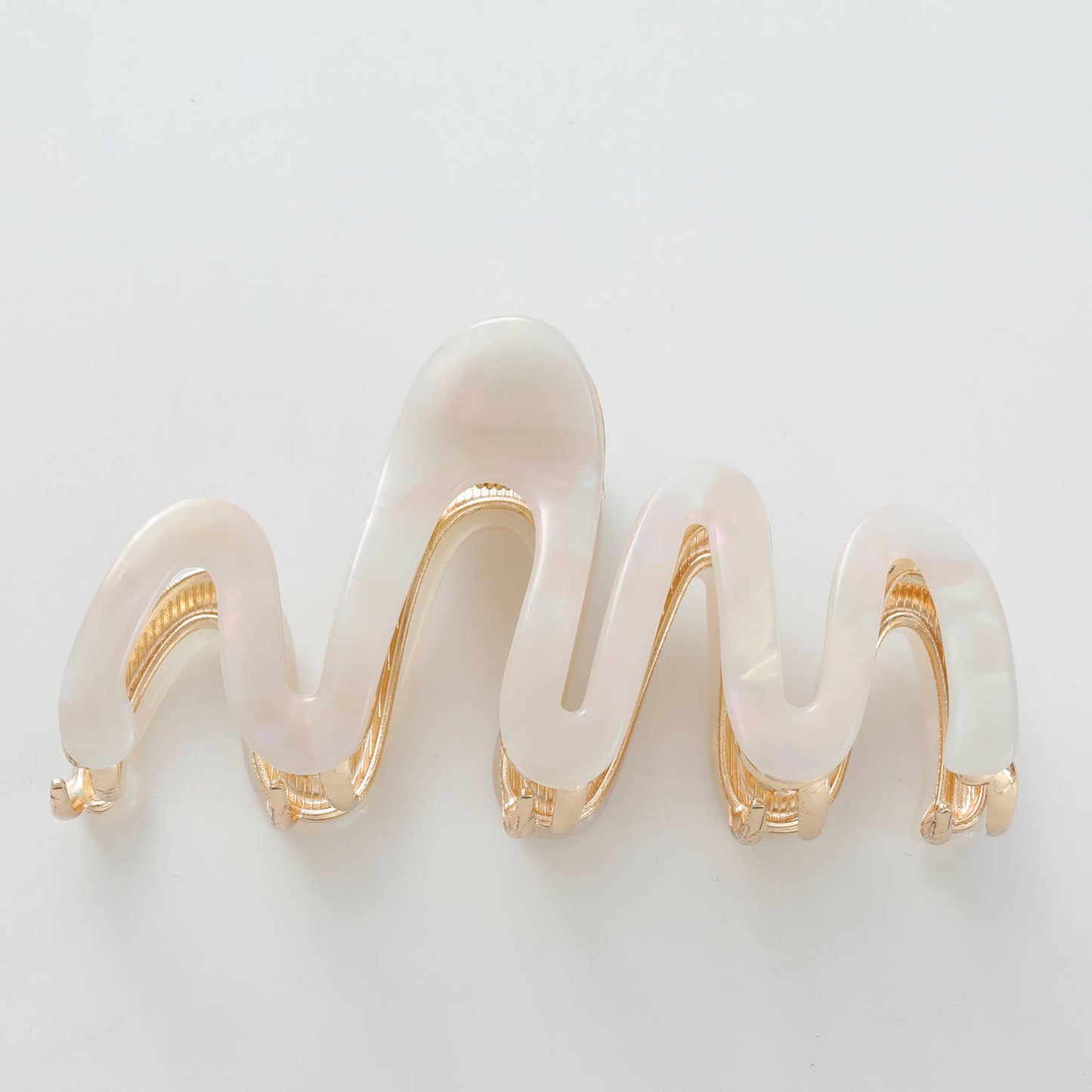 Willow Rose Large Squiggle Metal Claw Clip
