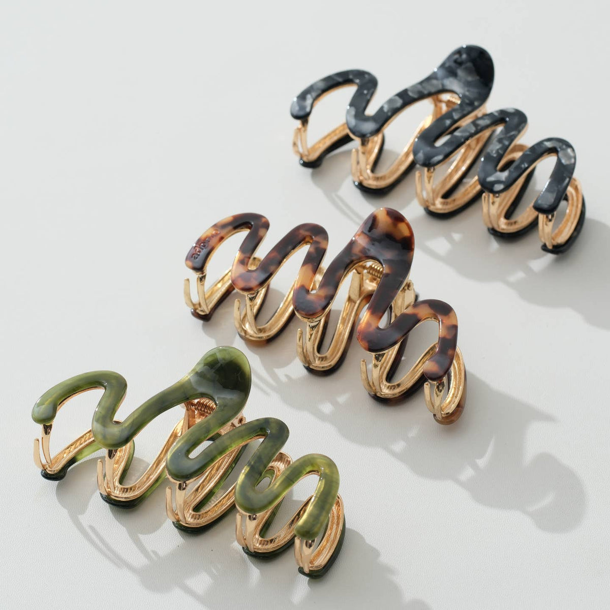 Adorro - Willow Vintage Metal Squiggle Claw Clip - Large