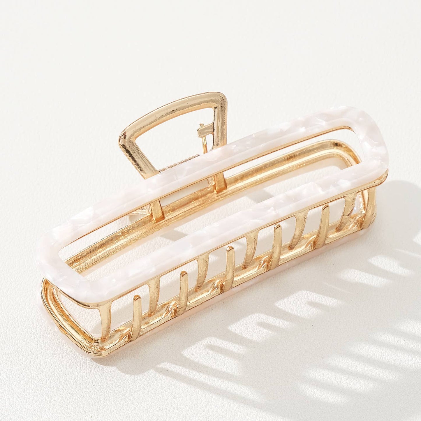 Harlow Large Hollow Rectangle Metal Claw Clip