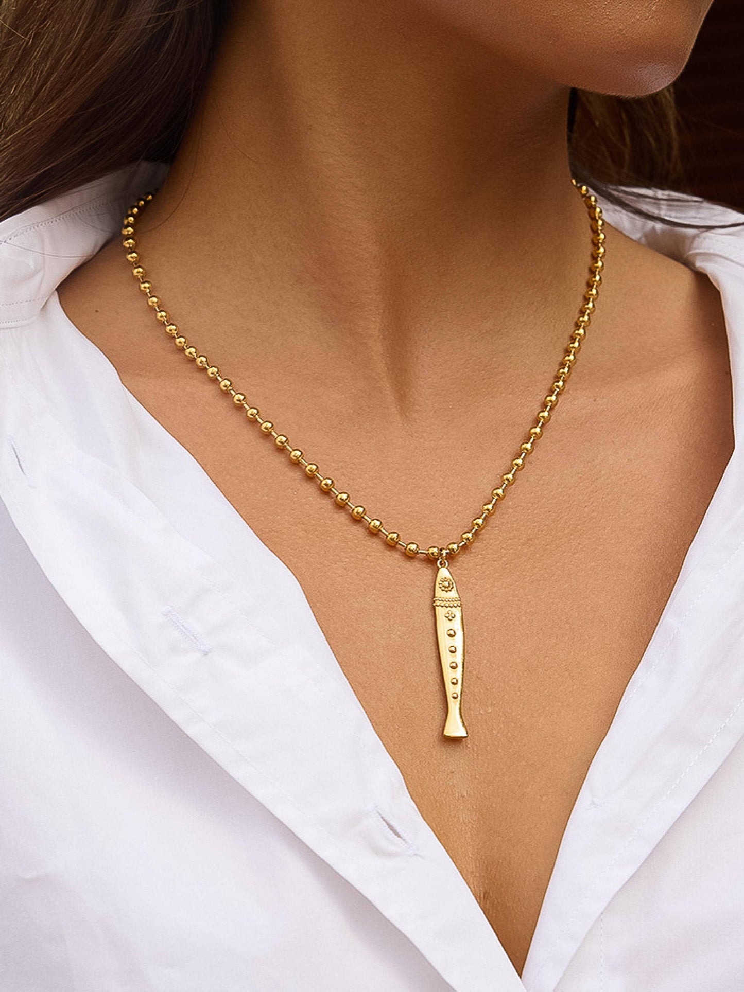 Bellisse 18K Gold Non-Tarnish Vintage Fish Necklace