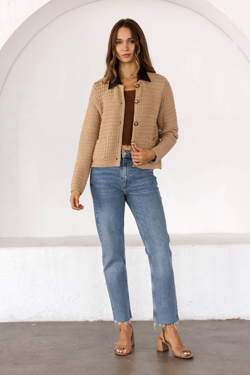 Detachable Collar Textured Knit Cardigan