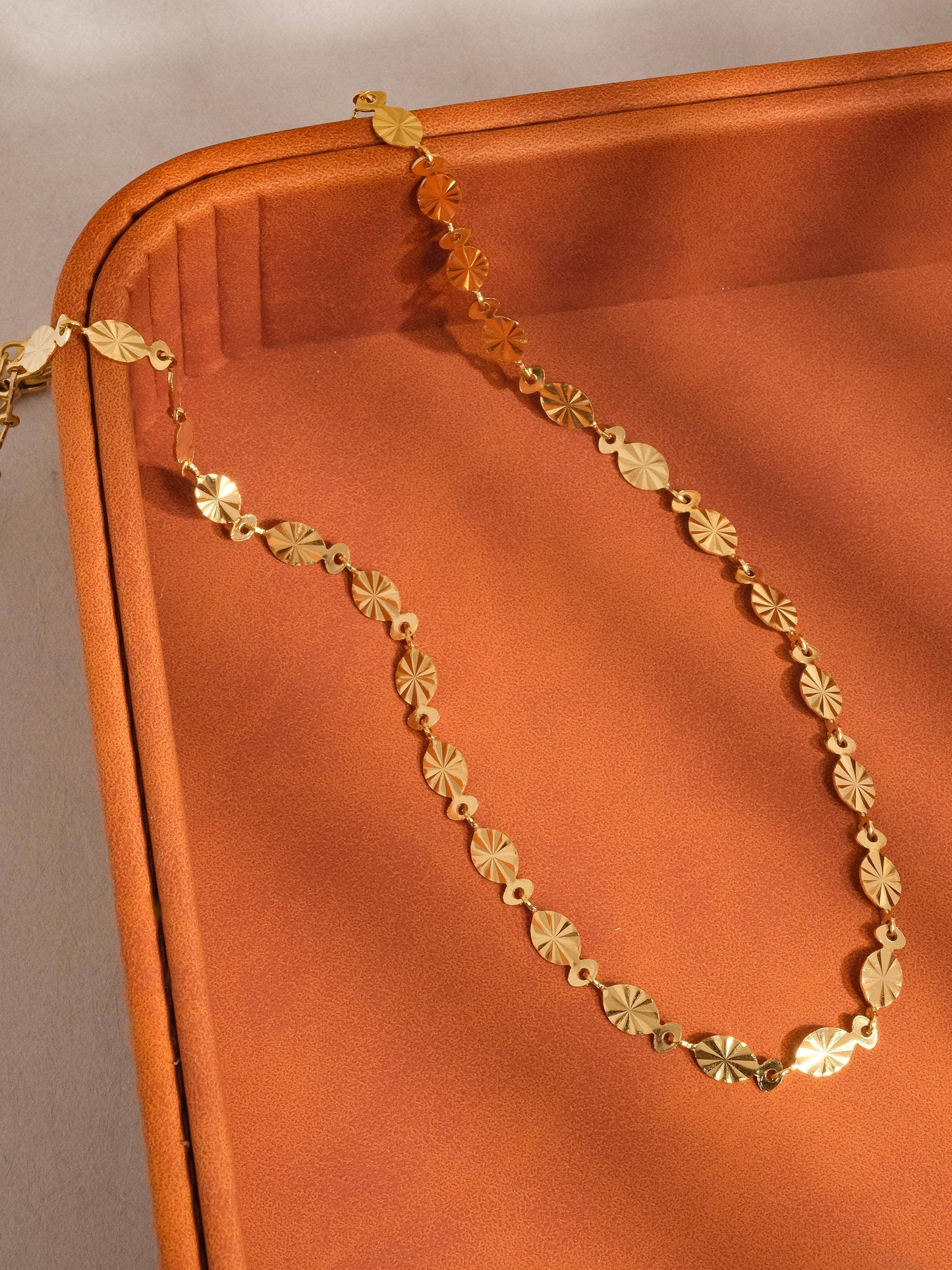 Flânerie by MAIQ - Bise 18K Gold Non-Tarnish Classic Oval Chain Necklace