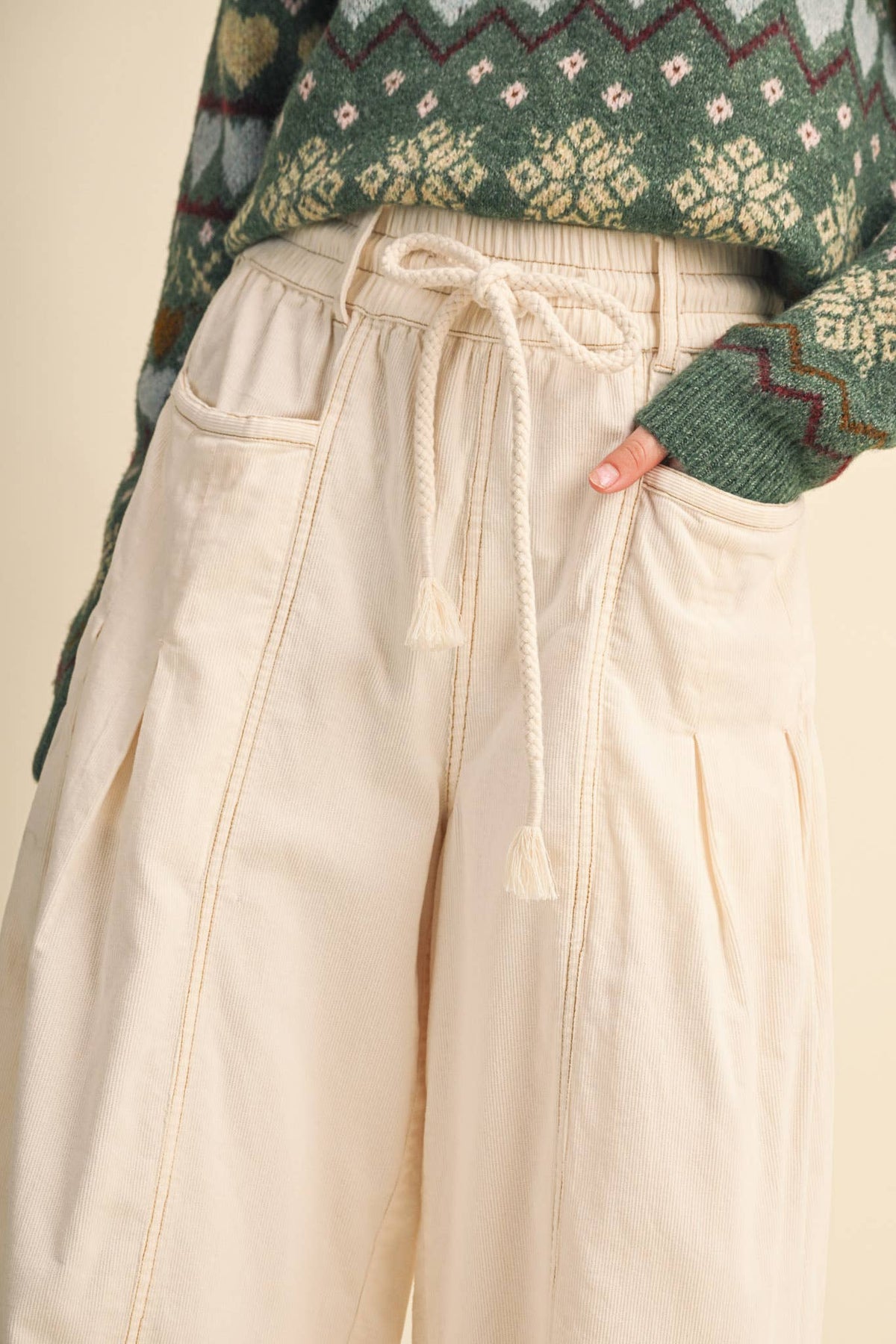 Washed Corduroy Pleated Barrel Pants