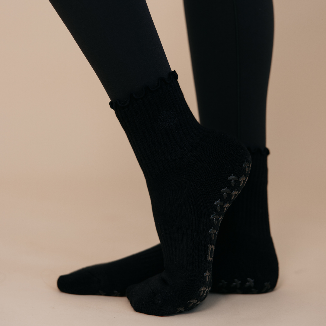 Americano Black Crew Pilates Grip Sock