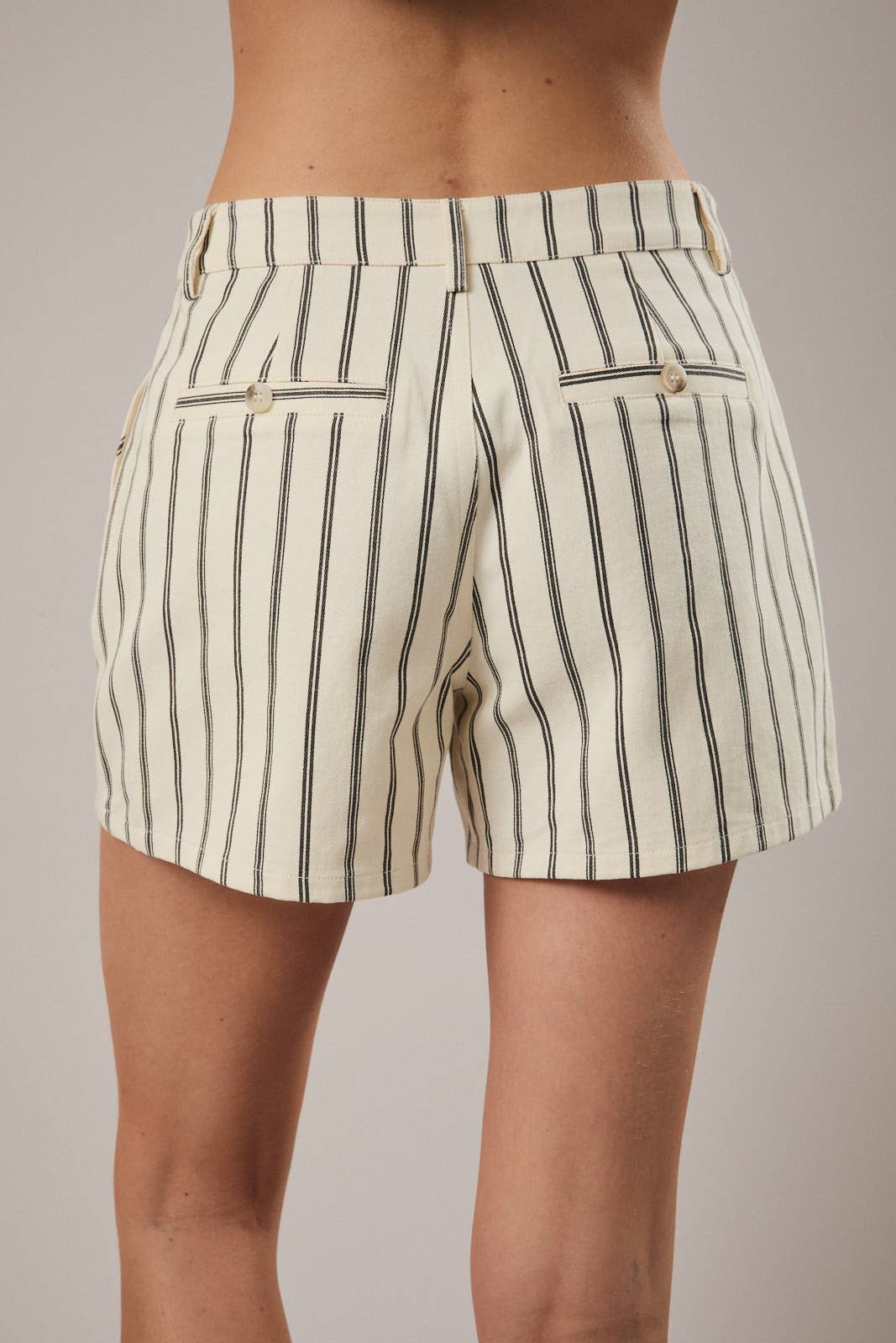 Mid Rise Stripe Pleated Shorts
