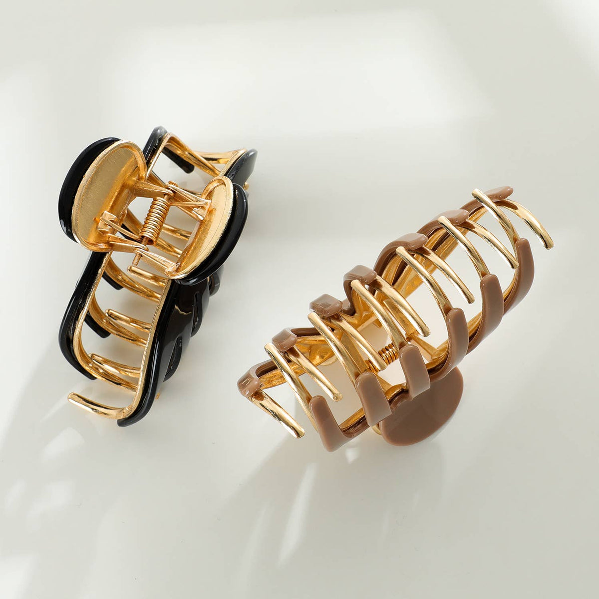 Adorro - Hailey Solid Gold Metal Octopus Claw Clip - Large