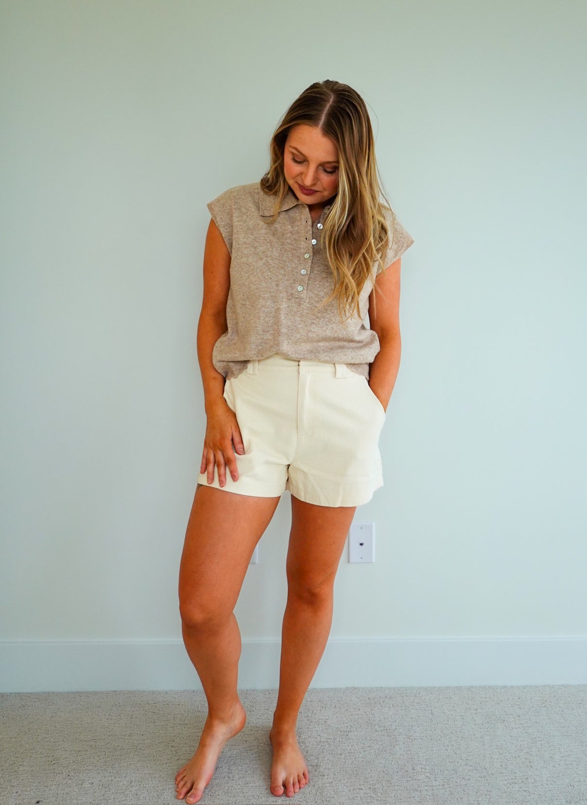 Tailored Back-Elastic Shorts