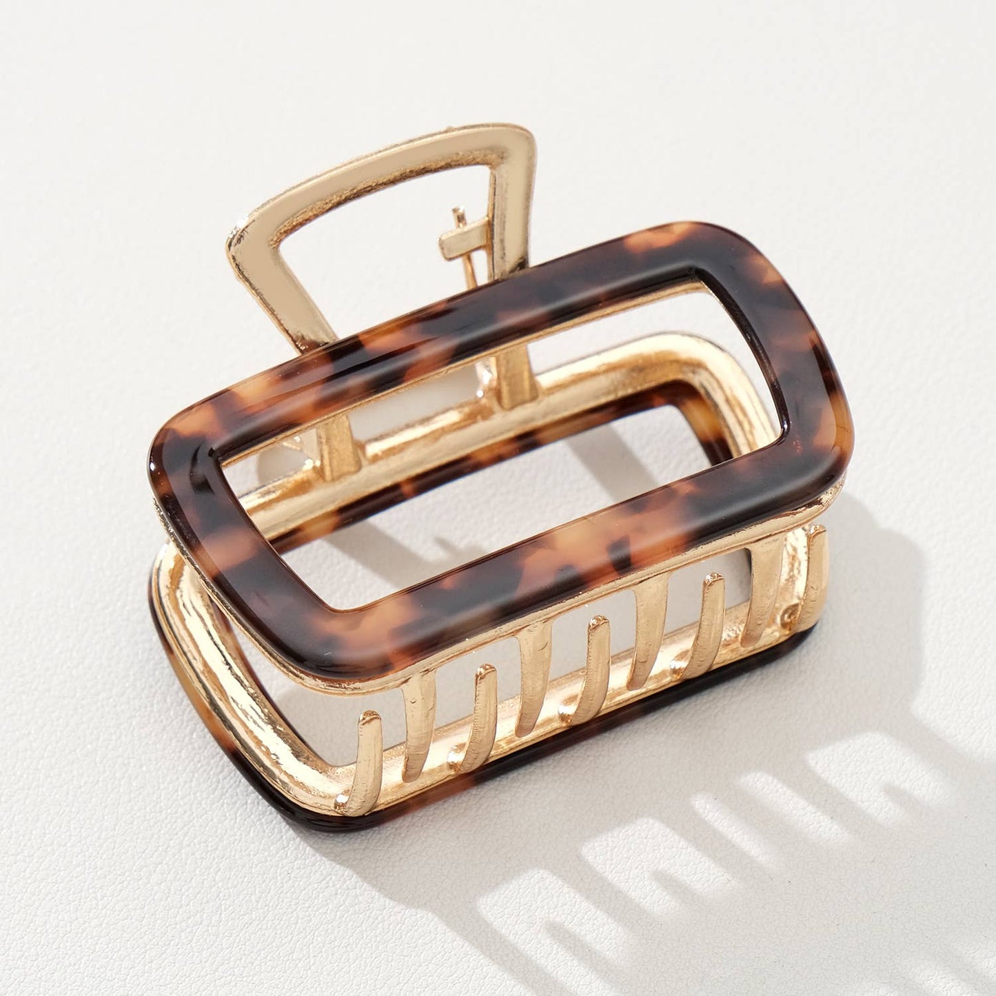 Harlow Medium Hollow Rectangle Metal Claw Clip