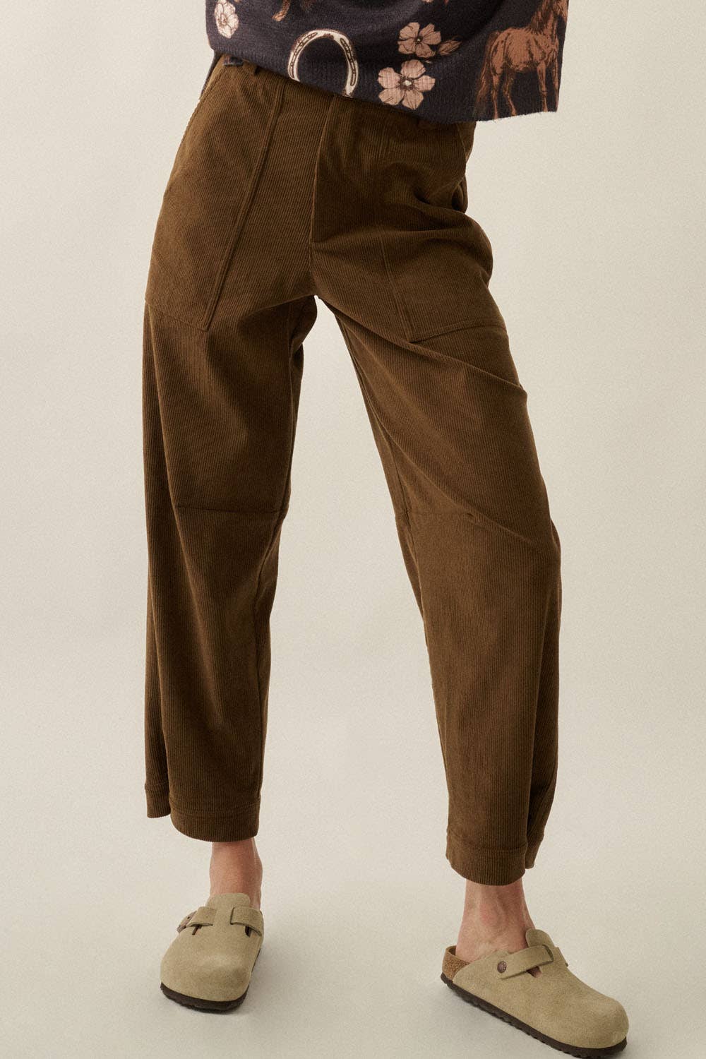Solid Corduroy Pleated-Hem Pocket Barrel Pants