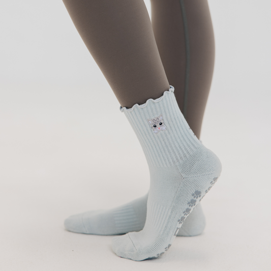 Gray Cat Pilates Grip Socks