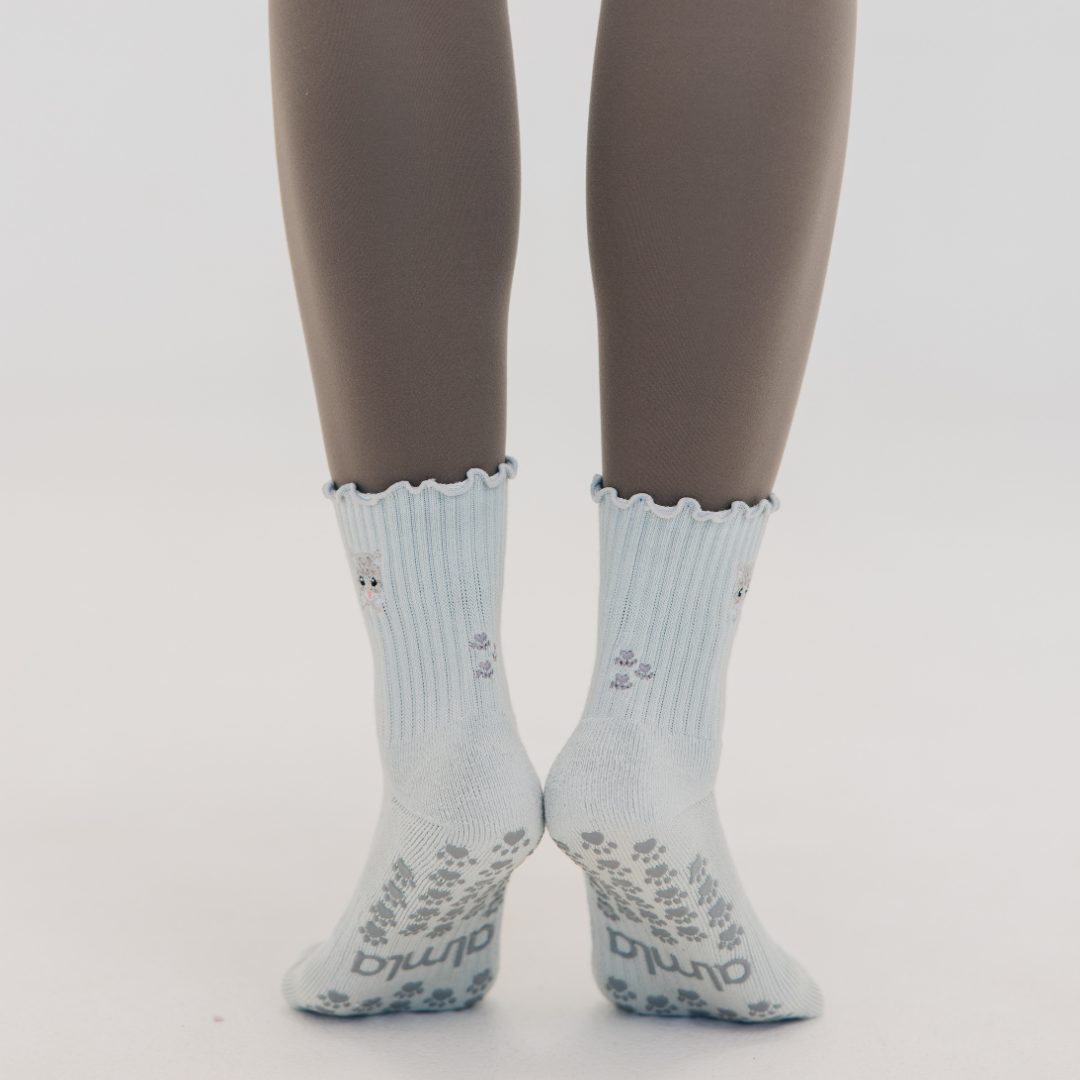 Gray Cat Pilates Grip Socks